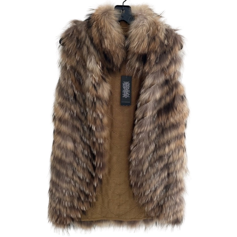 BCBG Maxazria SARAH FUR VEST COLOR NATURAL
SIZE XXS